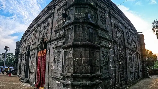 কুসুম্বা মসজিদ