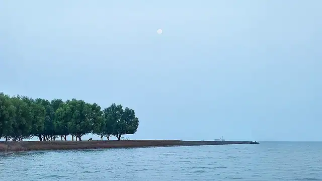 হাড়বাড়িয়া ইকো-ট্যুরিজম কেন্দ্র